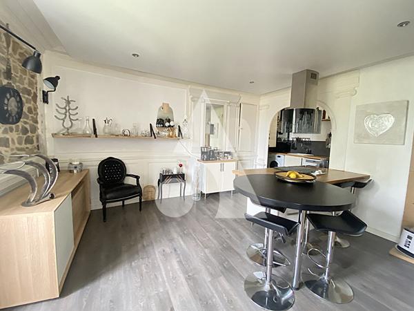 Appartement 3 pièces 93.8 m2