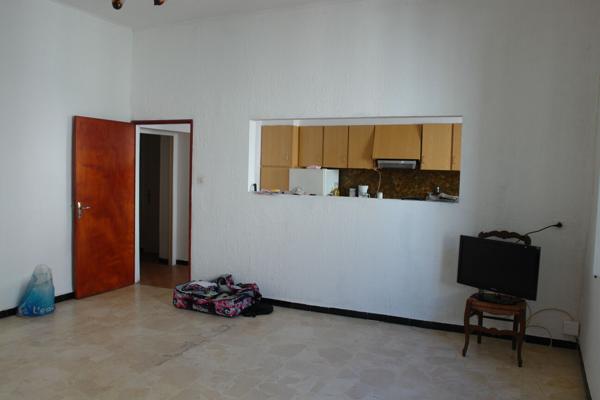 Immeuble de rapport mixte ? hypercentre Arles ? rendement 7,40 %