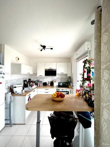 Appartement Miramas 2 pièces et terrasse 60m2