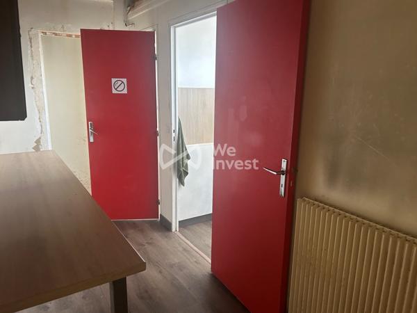 PETIT ENTREPOT DANS  PETITE COPROPRIETE