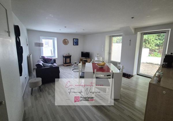 A VENDRE en Exclusivité à Saint Paul en Pareds maison divisée en 3 logements locatifs sur une parcelle de 394 m2