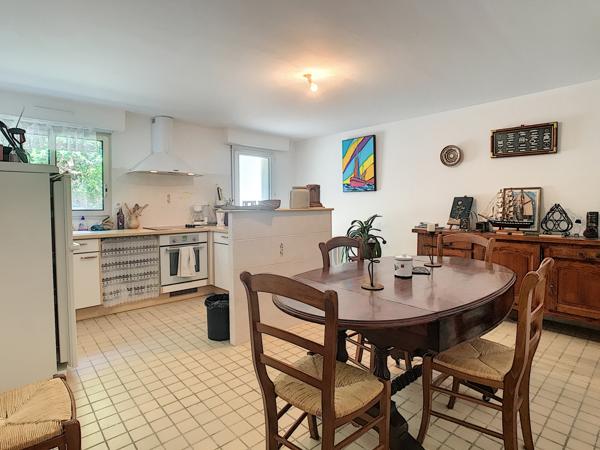 Appt T2 avec garage, rue du Port à Cancale