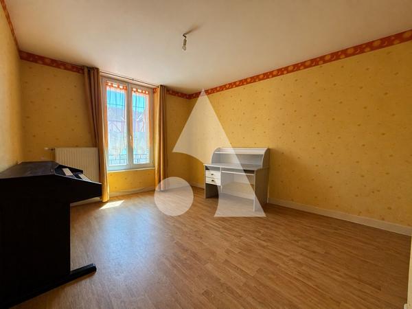 Maison 3 pièces 95 m2