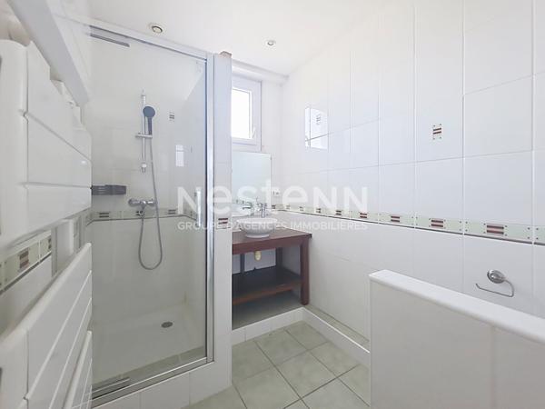 Appartement à louer T2 bis - Quartier au dessus des impôts - Une place de stationnement - une cave
