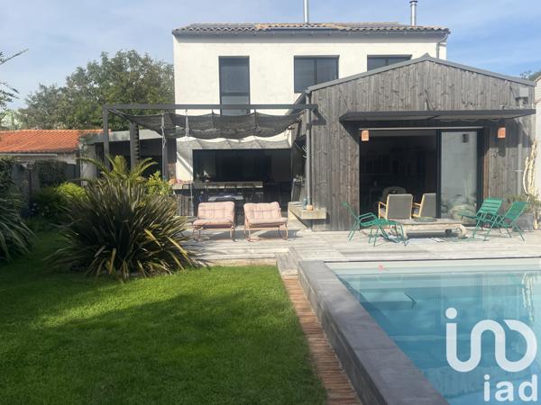Maison à vendre 5 pièces 168 m² La Rochelle