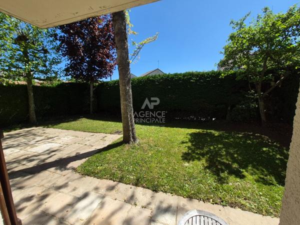 Maison Fourqueux 7 pièce(s) 840 000 € **  - Référence  18521