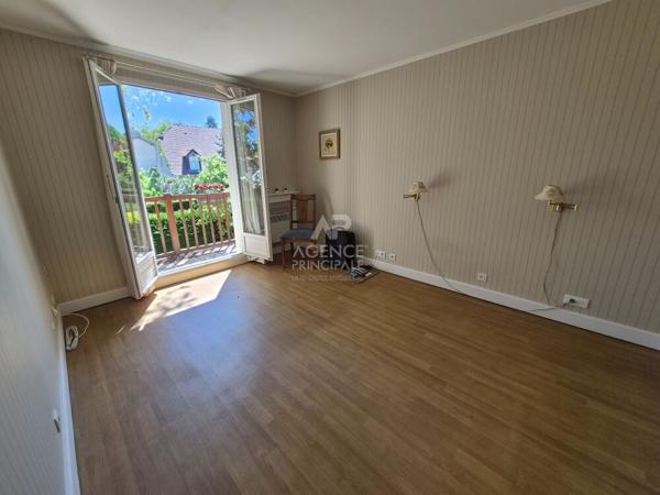 Maison Fourqueux 7 pièce(s) 840 000 € **  - Référence  18521