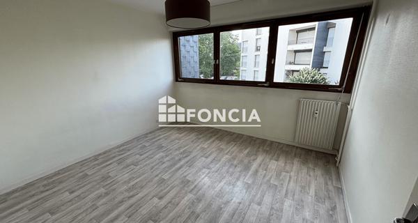 Location Appartement 3 pièces 62 m² - Angers 49100