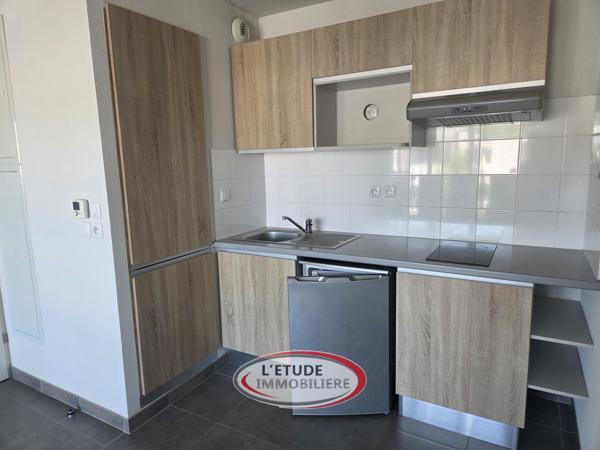 St Herblain Bourg : T2 de 40 m² de 2013, balcon et parking privatif !