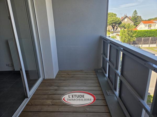 St Herblain Bourg : T2 de 40 m² de 2013, balcon et parking privatif !