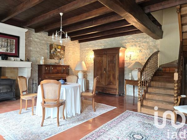Maison à vendre 10 pièces 270 m² Saint-Laurent-de-Cognac