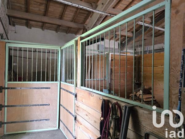 Maison à vendre 10 pièces 270 m² Saint-Laurent-de-Cognac