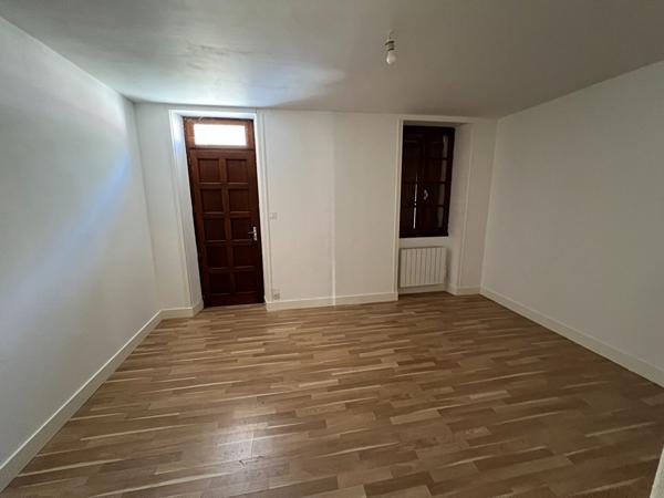 Immeuble 10 pièces 215 m2