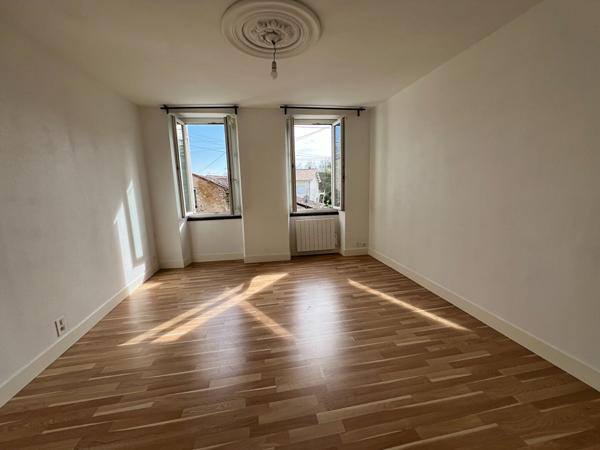 Immeuble 10 pièces 215 m2
