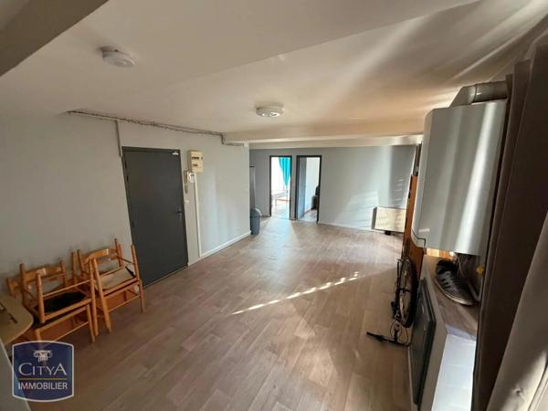 Appartement à louer 4 pièces 80.76m² Sedan (08200)