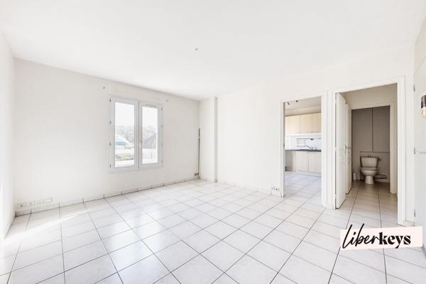 2 PIÈCES 44 m² – CALME – BOXE INCLU – PETITE COPROPRIÉTÉ