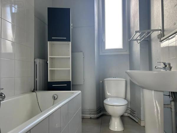 Location - Appartement Laval 53000 2 pièces 50 m 2