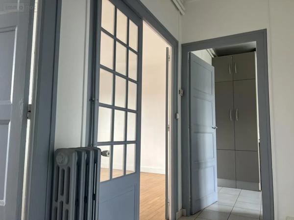 Location - Appartement Laval 53000 2 pièces 50 m 2