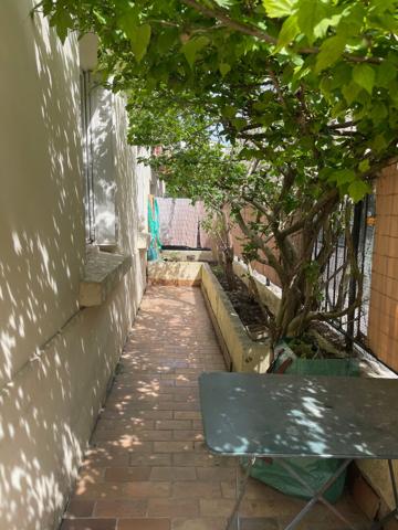 Appartement organisé autour d'une TERRASSE !