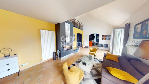 Maison coup de coeur de 157m2 avec piscine, garage et grand séjour