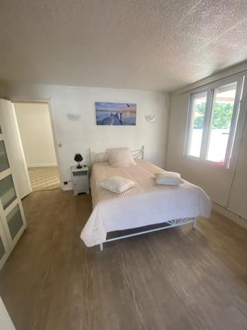 Maison Drancy 7 pièce(s) 168.4 m2 355m2 de terrain 5 stationnements