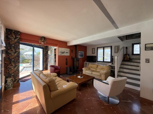 Maison à vendre 369 600 € Quimper 5 p 125 m² DPE D