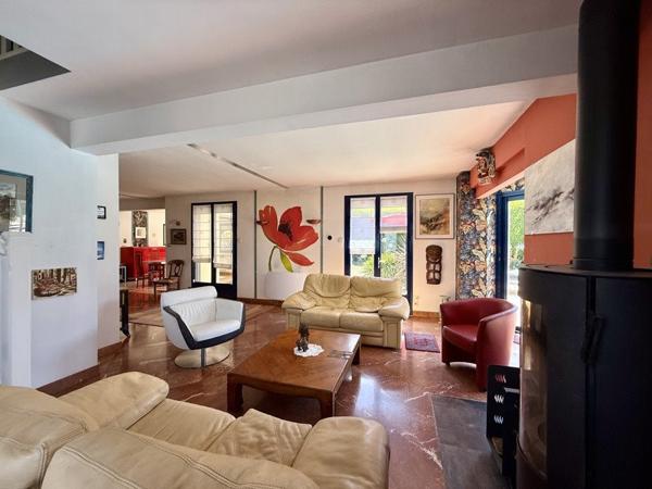 Maison à vendre 369 600 € Quimper 5 p 125 m² DPE D