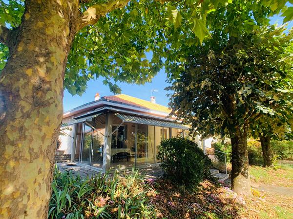 A SCIECQ. Maison de 4 pièces 120 m2., Sciecq 79000