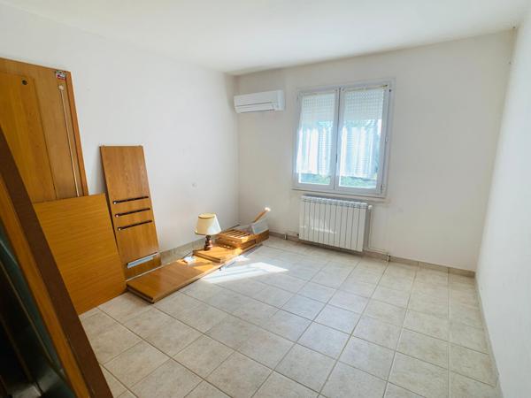 A SCIECQ. Maison de 4 pièces 120 m2., Sciecq 79000