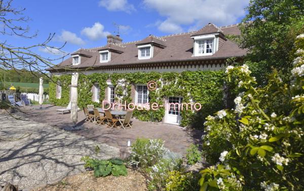 Maison à vendre 8 pièces de 309 m²