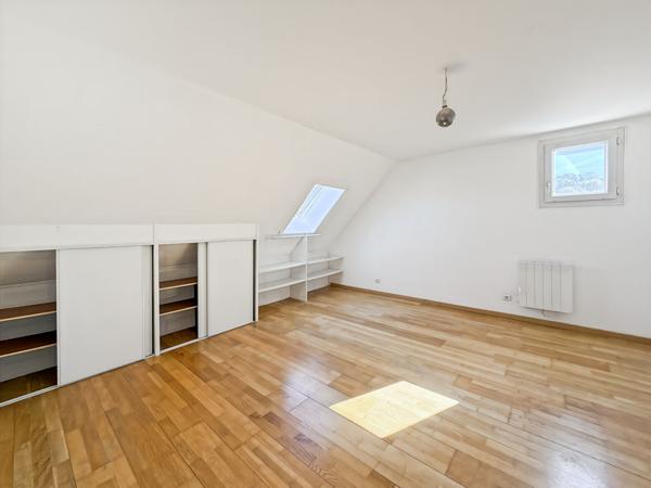 Appartement duplex 78m² Coeur de ville Aubergenville