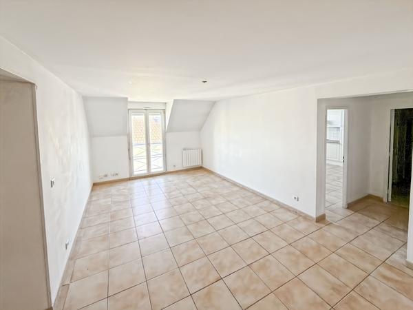 Appartement duplex 78m² Coeur de ville Aubergenville
