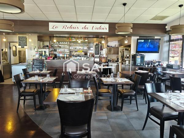 LOCAL COMMERCIAL RESTAURATION