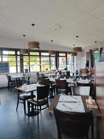 LOCAL COMMERCIAL RESTAURATION