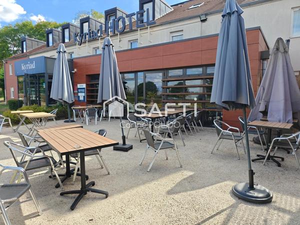 LOCAL COMMERCIAL RESTAURATION