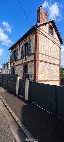 Maison 61 m² à Pont-de-l'Arche 27340