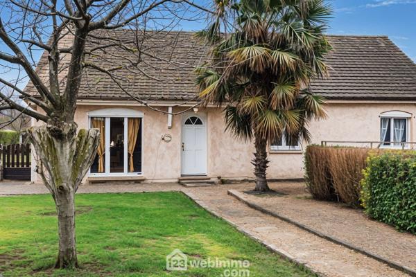 Maison 120 m² à LE MANOIR 27460