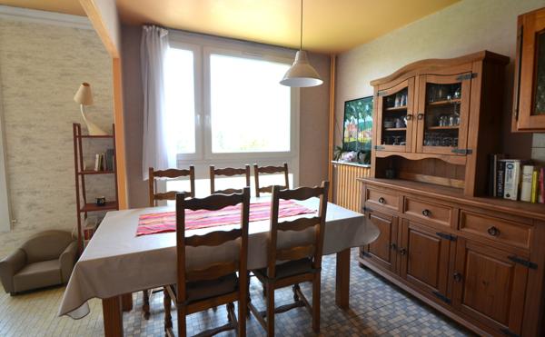 Spacieux T4 de 85m² lumineux et sans vis a vis