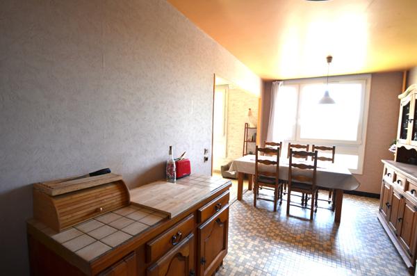 Spacieux T4 de 85m² lumineux et sans vis a vis