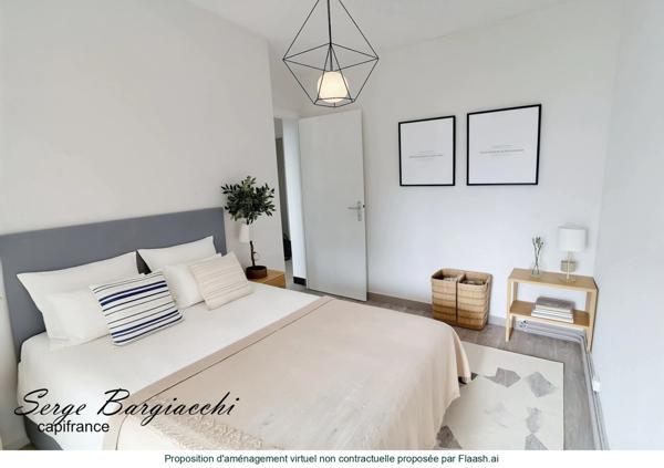 a Douai Gare (59), Appartement 2 pièces, 42 m², 1 chambre