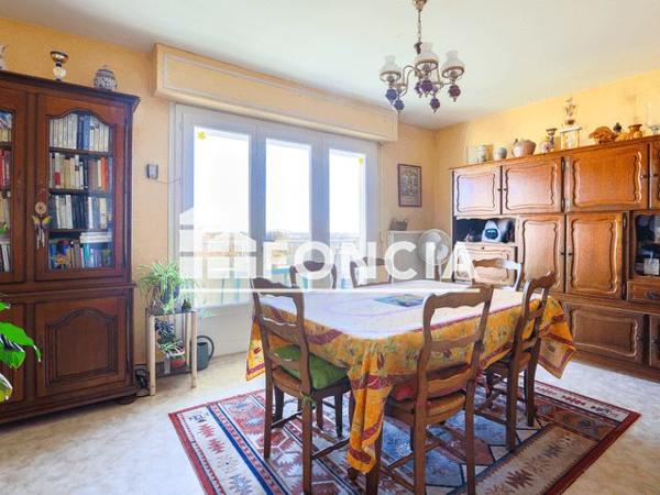 À vendre Appartement 4 pièces 90 m² - Rochefort 17300