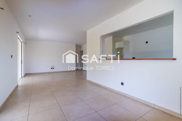 VAUCLIN : Villa avec piscine - 119m2 - Terrain 1266m2