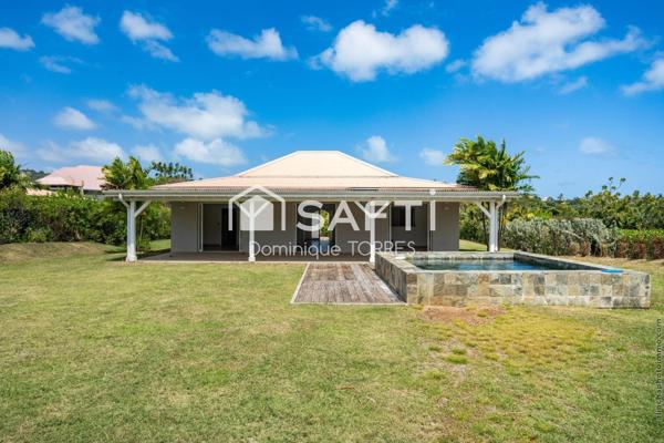 VAUCLIN : Villa avec piscine - 119m2 - Terrain 1266m2