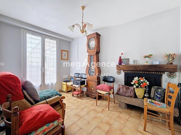 Maison à LA ROMAGNE, 49740 - 6 pièces 113m²