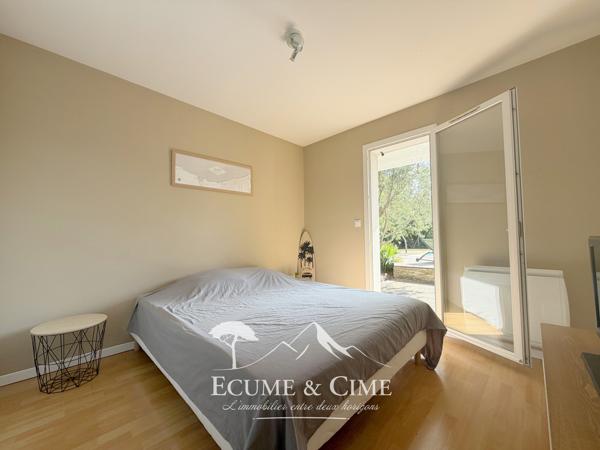 Maison au calme avec grand terrain, piscine et garage