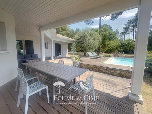 Maison au calme avec grand terrain, piscine et garage