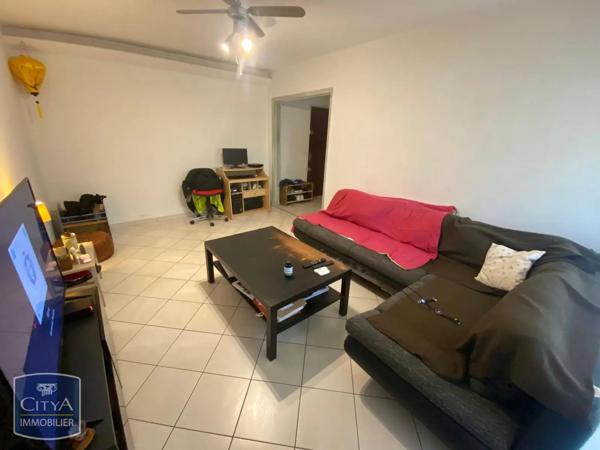Appartement à louer 3 pièces 68.79m² Toulon (83100)