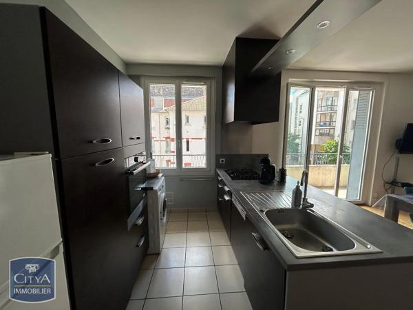Appartement à louer 4 pièces 80.87m² Clermont-Ferrand (63000)