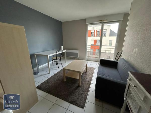 Appartement à louer 1 pièce 33.29m² Laval (53000)