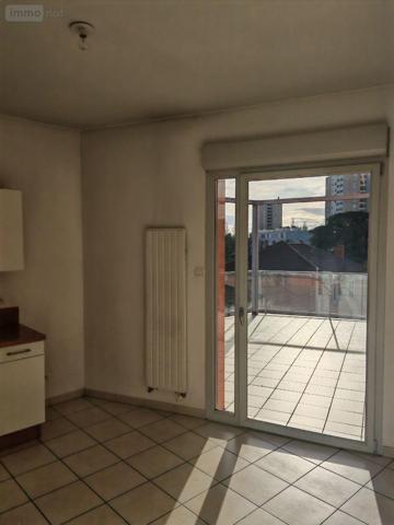 Appartement à louer à Mâcon en Saône-et-Loire (71000), ref : LC 503